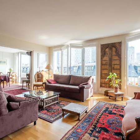 Veeve - Quintessentially Quinzieme Daire